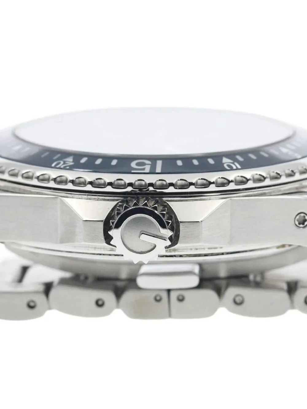 GUCCI Dive 136.2/YA136203 Date Navy Dial Quartz Men's Watch